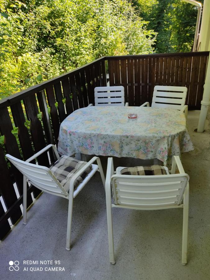 Sobe Grajska Apartment เบลด ภายนอก รูปภาพ